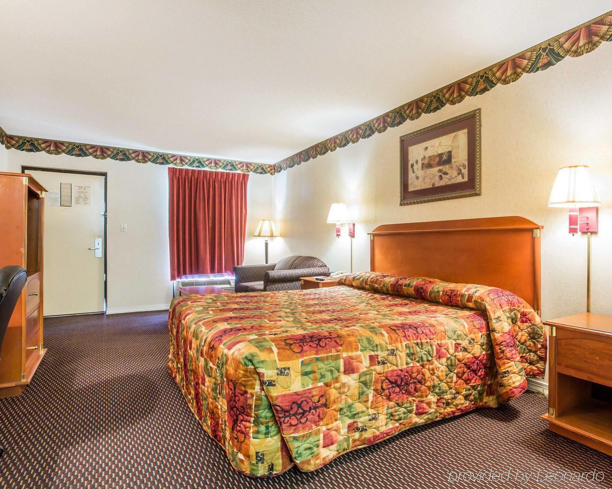 Rodeway Inn Montgomery Extérieur photo